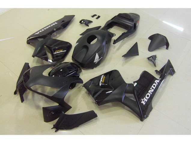 2003-2004 Black CBR600RR Motorcycle Bodywork 2003-2004 Black CBR600RR Motorcycle Bodywork