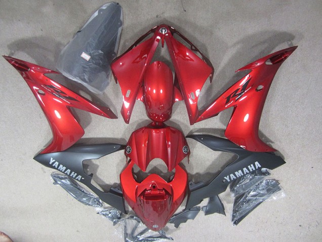 2004-2006 Red Black YZF R1 Motorcycle Bodywork 2004-2006 Red Black YZF R1 Motorcycle Bodywork