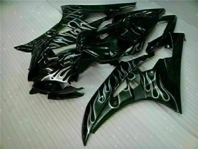 2006-2007 Silver Flame Black YZF R6 Motorcycle Fairings 2006-2007 Silver Flame Black YZF R6 Motorcycle Fairings